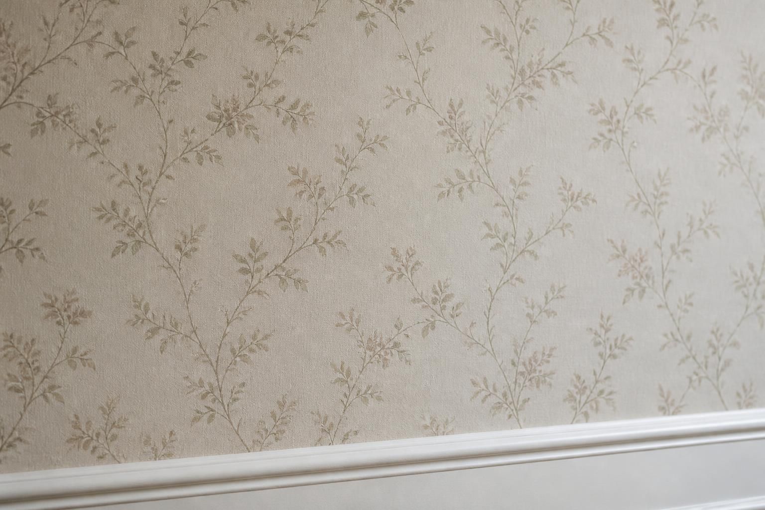 Wallpaper Repair in Weston, FL